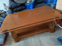 Starinski masivni stol