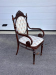 THONET STOLAC SA RUKONASLONIMA 19.st.