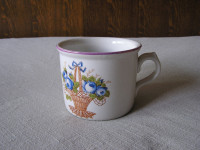 Velika antikna porculanska šalica