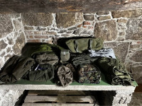 Vojni set JNA – komplet odjeće i opreme