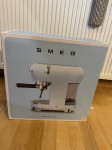 Aparat za espresso SMEG ECF02CREU - NOVO!