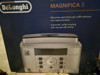 DeLongi magnifica S