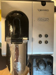 Nespresso Delonghi aparat za kavu na kapsule
