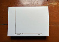 Apple Macbook Air 13.6” M2 8/256GB MLY13