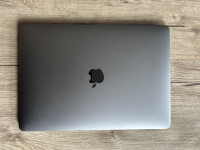 Apple MacBook Air M1 (2020) – 13.3” / 8GB / 256GB SSD