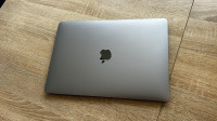 Apple Macbook AIR M1 i magic mouse