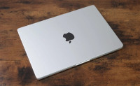 Apple MacBook Pro 14" M5