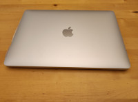MacBook Air 13 inch 2022