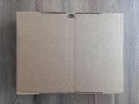 Macbook Air 13" - M2 čip - 16/256GB, NOVO, ZAPAKIRANO, RAČUN