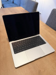 Macbook Pro M5, 512GB, 16GB, Silver, HR Tipkovnica