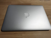 MacBook Pro 13 inch, Retina, 8 GB RAM, 256 GB SSD, 2015