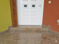 Radnik na adaptacijama (m/ž)