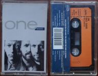 Bee gees: One