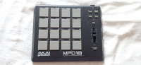 Akai MPD 18