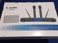 Bežični UHF set 1 naglavni + 1 ručni mikrofon 626-668MHz 32 kanala