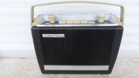 BLAUPUNKT DERBY,tranzistorski prenosni radio i auroradio iz 1960.god.