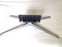 SAMSUNG NOSAČ STALAK ZA TELEVIZIJU