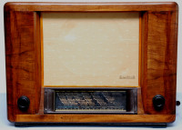 Stari radio Eumig