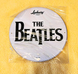 THE  BEATLES  -  METALNA  PLOČA,  UKRASNA