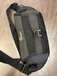 Torbica za fotoaparat Lowepro m-Trekker