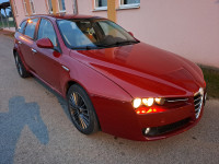 Alfa Romeo 159 SW 1,9 JTDM reg do 2.2025.god