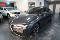 Alfa Romeo Giulia 2,2 JTD veloce BiXenon navi koža šiber gr.sj kam 19"