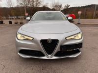 Alfa Romeo Giulia 2,2JTD *svojim kamionima uvozimo - do registracije*