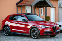 ALFA ROMEO STELVIO 2.2D  Q4 154 kw aut.-tipt. 2019g. Servisna knjiga.