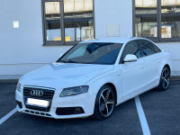 AUDI A4 2,0 TDI •• KAO NOVI, FULL OPREMA, S / LINE •• AUTOMATIC ••