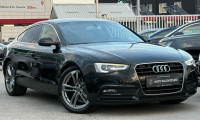 Audi A5 2.0TDI••AUTOMATIK•BI-XENON•VELIKI SERVIS••ALU 19•TOP STANJE•