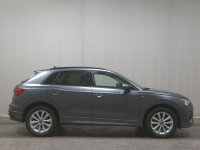 Audi Q3 35 TDI S line • AHK • Full LED