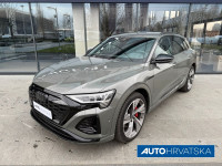 AUDI Q8 55 e-tron quattro S line - TVORNIČKO JAMSTVO, 74.900,00 €