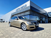 BMW 318d  REG.DO 14/01/2027