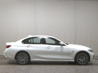 BMW 330e M Sport automatik