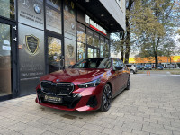 BMW i5 M60 *xDrive*M SPORT PRO*PANO*VENTILACIJA*ICON*B&W*HEAD*360°*