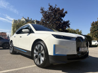 BMW iX xDrive50