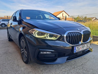 BMW serija 1 118d*Automatik*Sport Line*Panorama*Full LED*Navigacija*