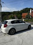 BMW serija 1 118i Automatik, Carplay system, Šiber