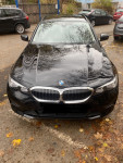 BMW serija 3 Touring 318d automatik