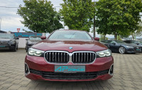 BMW serija 5 Luxury Line 520d Automatik