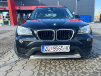 BMW X1 sDrive20d s panoramskim krovom - PRILIKA!