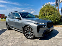 BMW X7 xDrive40d M SPORT-INDIVIDUAL-SKY LOUNGE-HEAD UP-SOFT CLOSE