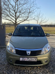 Dacia Sandero Laureate 1,6 PLIN !! full oprema,registriran godinu dana