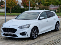 FORD FOCUS 1.0 ECOBOOST ST-LINE - *1.VLASNIK-BOGATA OPREMA-ATRAKTIVAN*