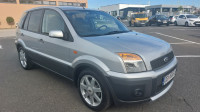 Ford Fusion 1,6*SAMO 71 000KM*KLIMA*ZVATI NA 098 9147 191