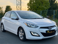 Hyundai i30 1,4 CRDi | Prvi vlasnik! | ALU | LED | PDC | Besprijekoran