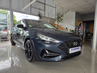 Hyundai i30 1,5 T-GDI AT NAVI KAMERA LED SERVISNA