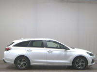 Hyundai i30 1.6 CRDI Intro Edition automatik • Full LED