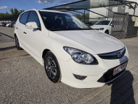 Hyundai i30 1,6 CRDi // REG 1 GOD / TOP / 150 tkm !!