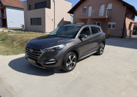 Hyundai Tucson 1.7 CRDi AUTOMATIK...104 KW...NAVI...KOŽA...PANORAMA...